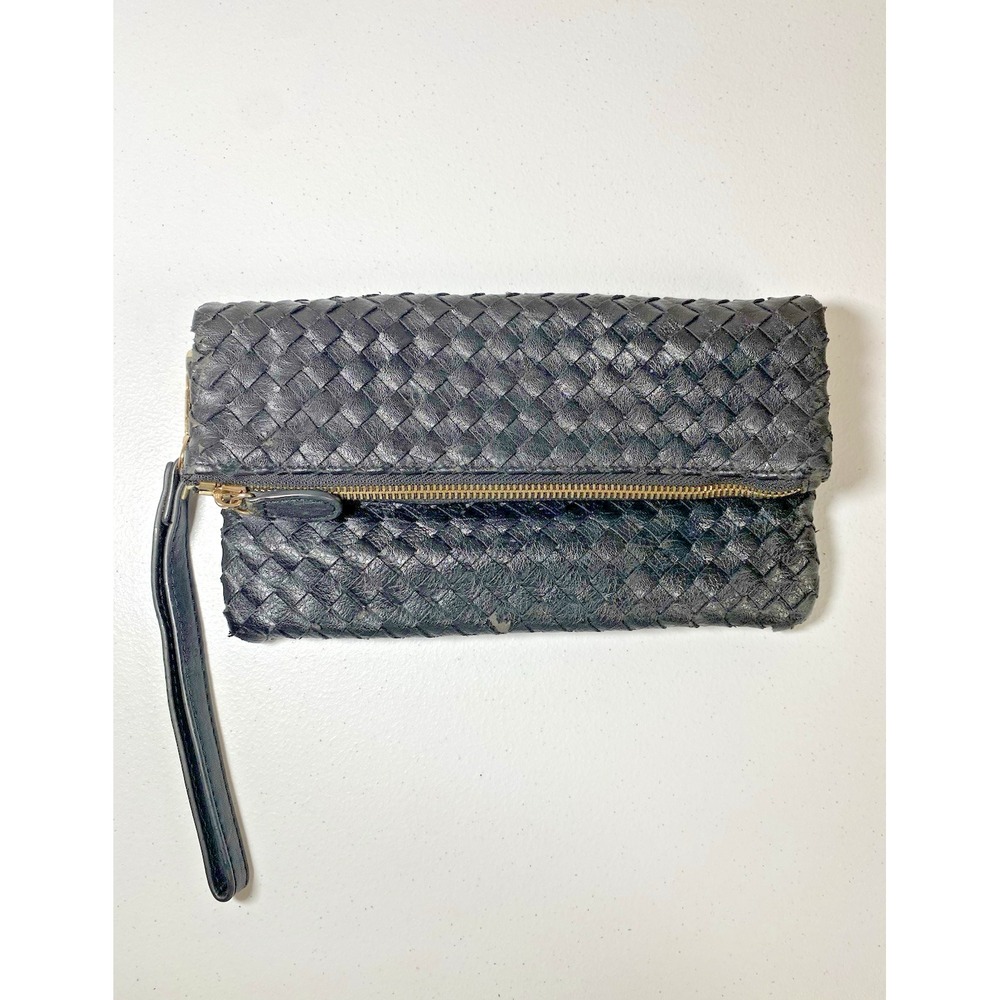Urban Expressions Vegan Black Woven Clutch Wallet Wristlet Zip Close Pocket